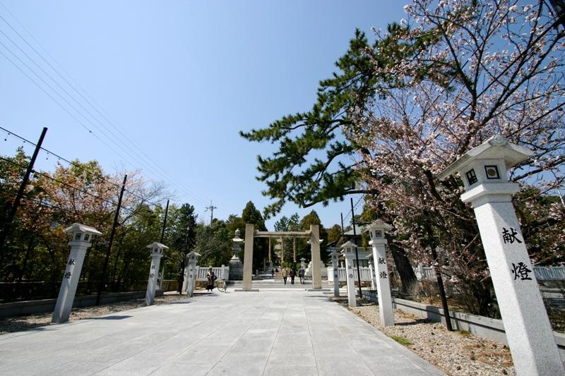 Other local. Hirota Shrine