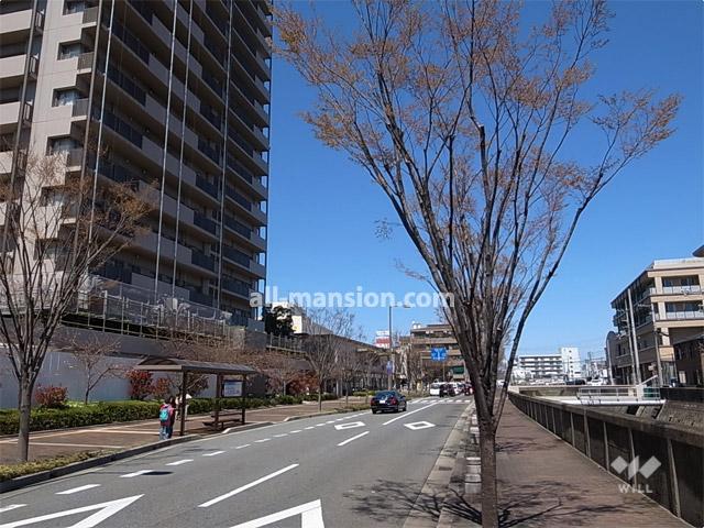 Other local. It has the west side of the site Mitarai river flow