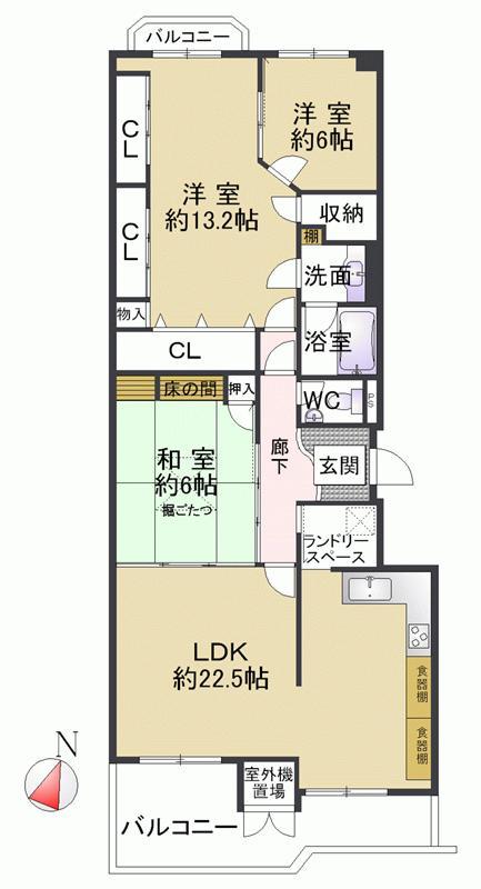Floor plan. This spacious floor plan of the south-facing balcony Many of the storage is glad 3LDK Mansion It is with floor heating