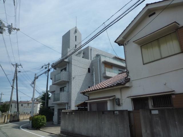 Local appearance photo