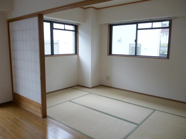 Non-living room. Japanese style room