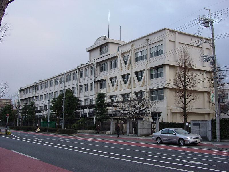 high school ・ College. Nishinomiya Municipal Nishinomiya East High School (High School ・ NCT) to 453m