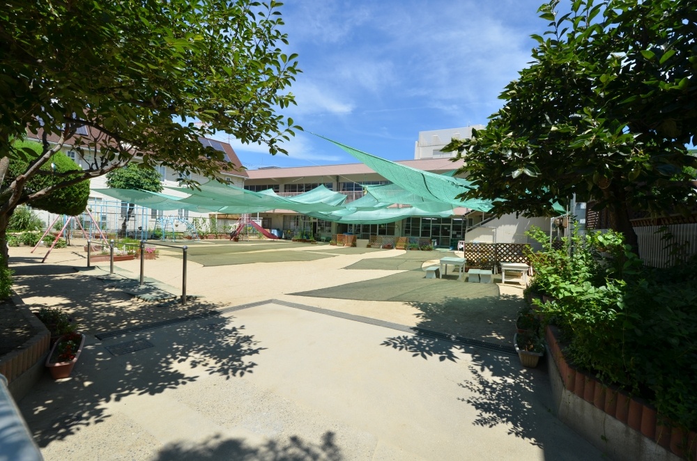 kindergarten ・ Nursery. Tile tree Minori nursery school (kindergarten ・ 541m to the nursery)