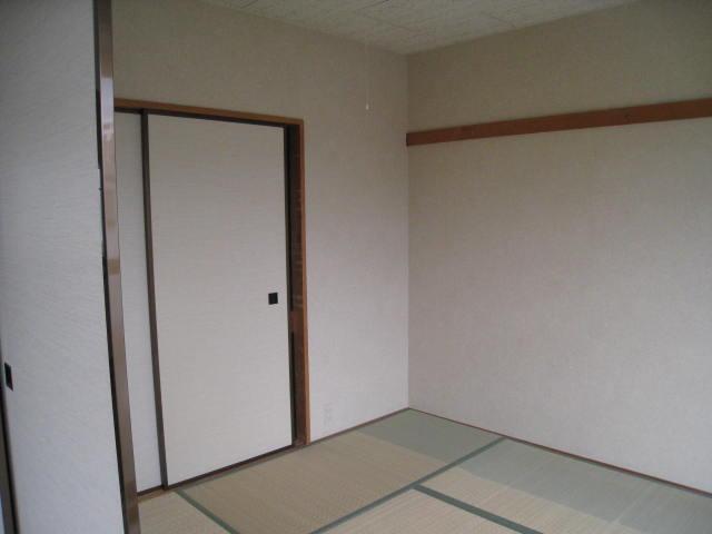 Other room space. Japanese style room