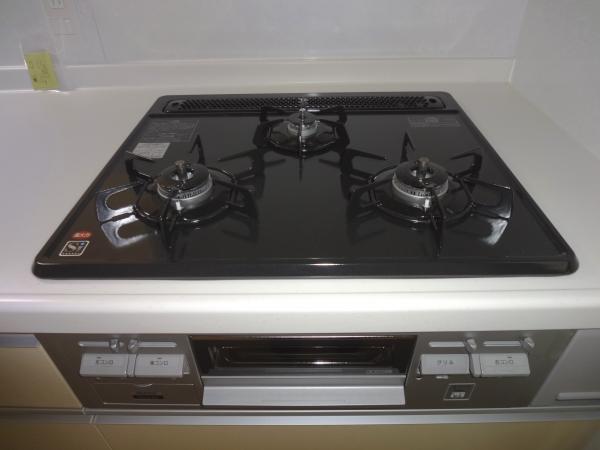 Kitchen. Stove
