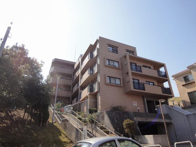 Local appearance photo. Local (March 27, 2012) Shooting The rooms are 4 floor ・ Southwest Corner Room