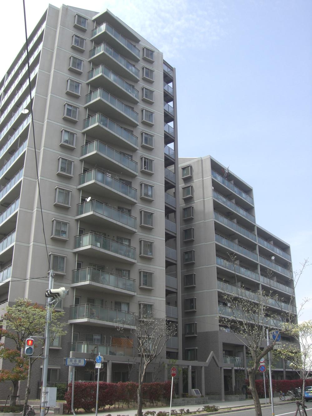 Local appearance photo