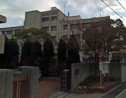Primary school. Nishinomiya Municipal level upper to Nishi Elementary School 770m