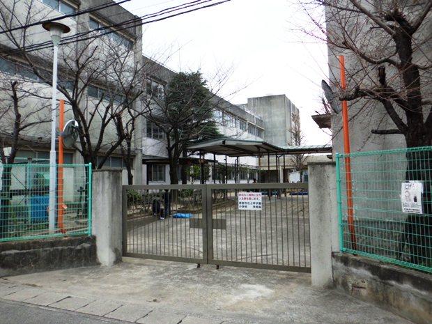 Primary school. 570m to Nishinomiya Municipal Kamikoshien Elementary School