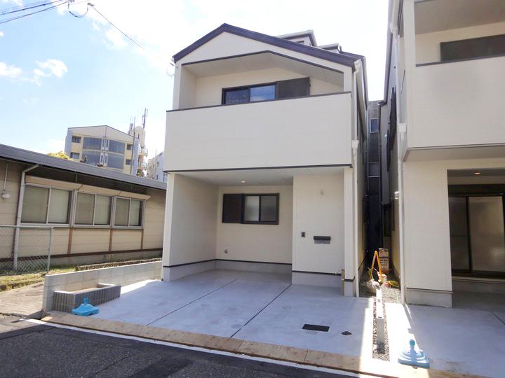 Local appearance photo. Local (April 2013) Shooting Spacious very bright house frontage