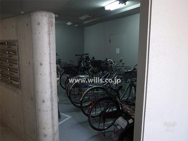 Other common areas. Bicycle-parking space