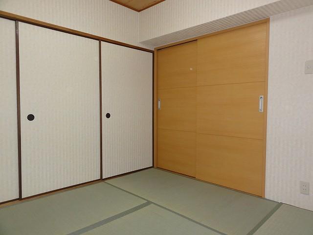 Non-living room. Japanese-style room 4.5 Pledge.