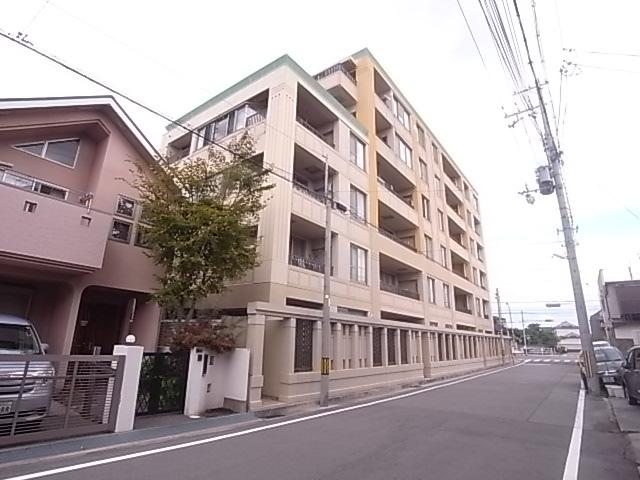 Local appearance photo. appearance