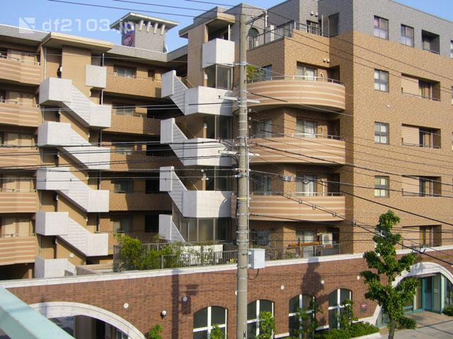 Local appearance photo. Heisei 16 years January Built in pet breeding possible apartment
