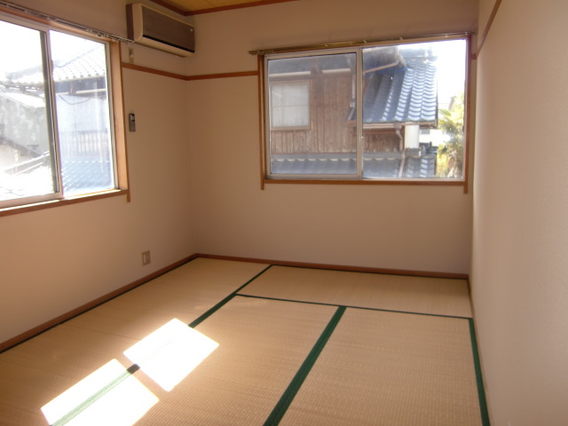 Other room space. Day is a good Japanese-style ◎