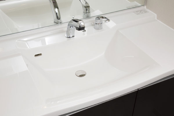 Bathing-wash room.  [Bowl-integrated basin counter] Shine beauty, Bowl-integrated basin counter artificial marble. Also maintain cleanliness clean easily because there is no seam (same specifications)