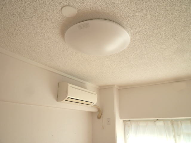Other Equipment. Air conditioning ・ Indoor lighting