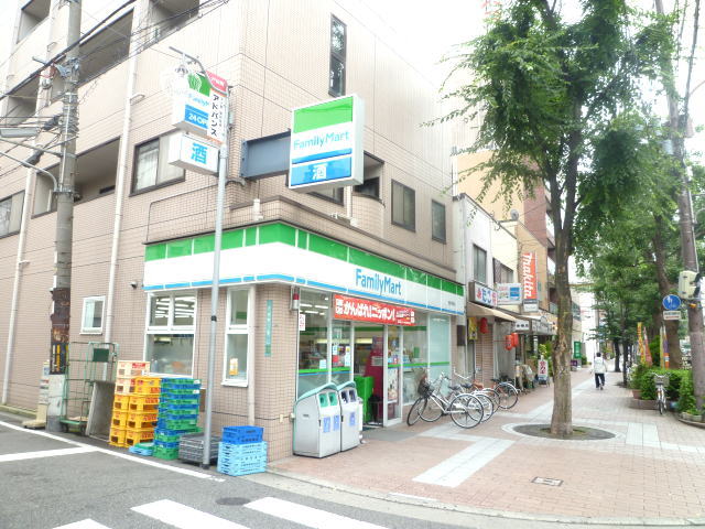 Convenience store. FamilyMart Nishinomiya Toda-cho store (convenience store) to 121m