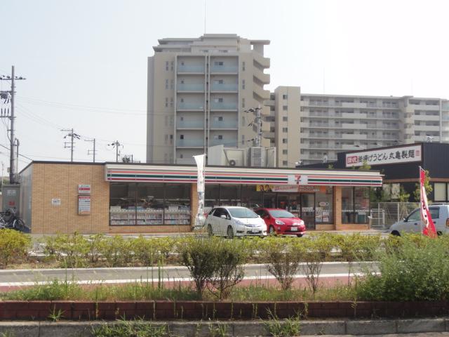 Convenience store. 178m to Seven-Eleven Nishinomiya foreshore cho shop