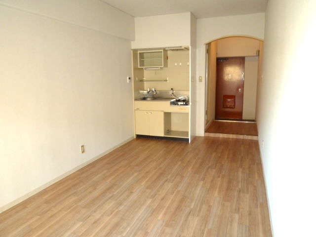Living and room. Western-style 3