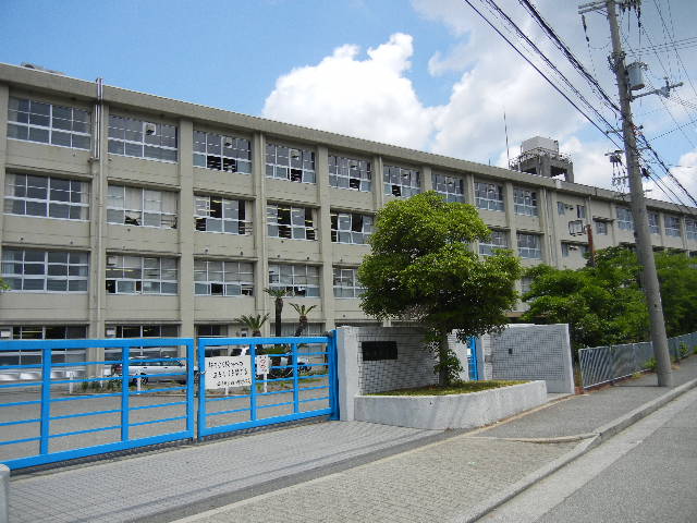 Junior high school. 494m to Nishinomiya Municipal Yamaguchi junior high school (junior high school)