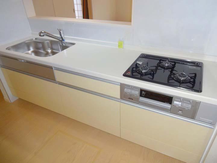 Same specifications photo (kitchen). The company construction Complete property also offers tour. 