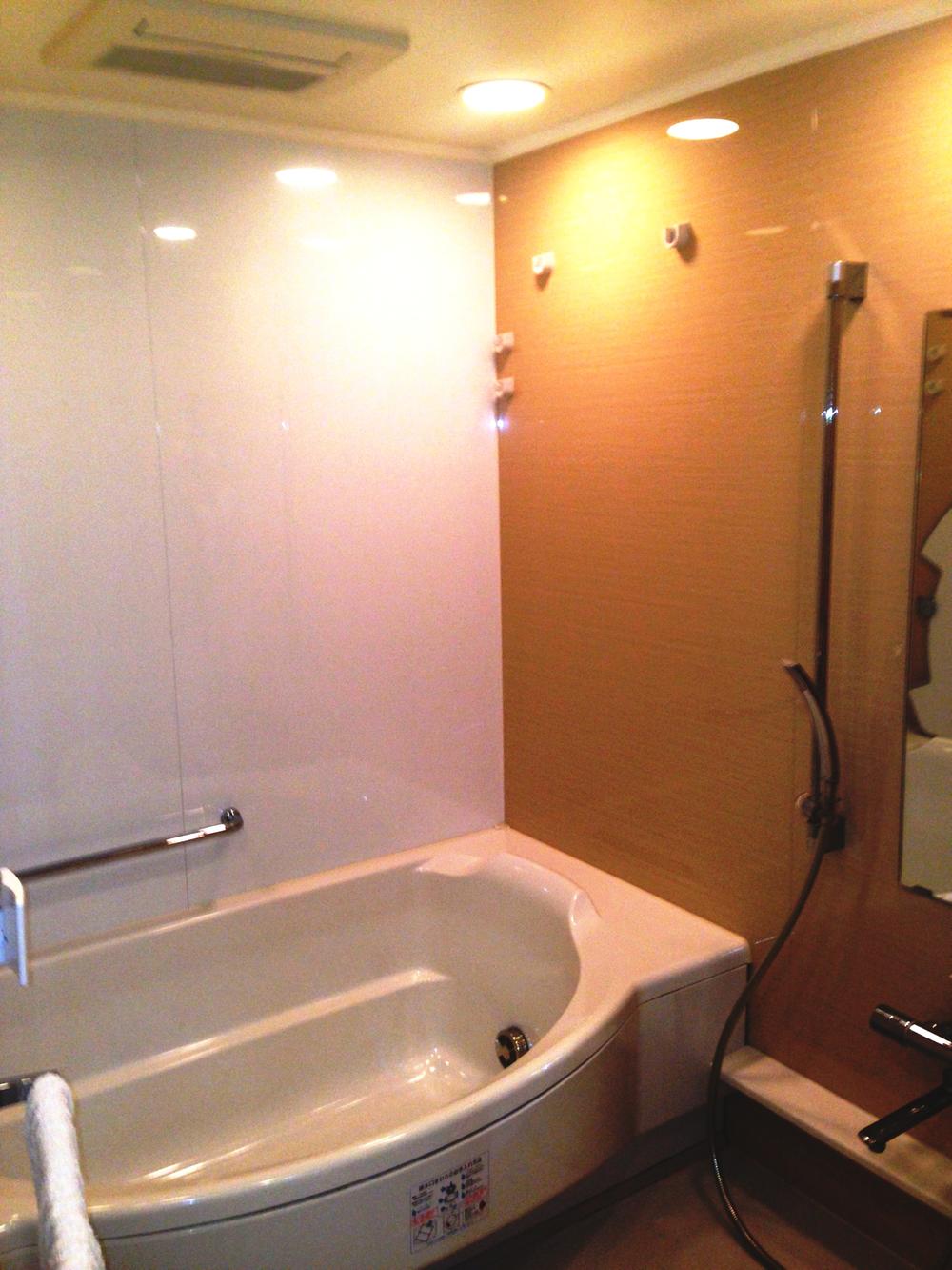 Bathroom. Bathroom 1618 size (12 May 2013) Shooting