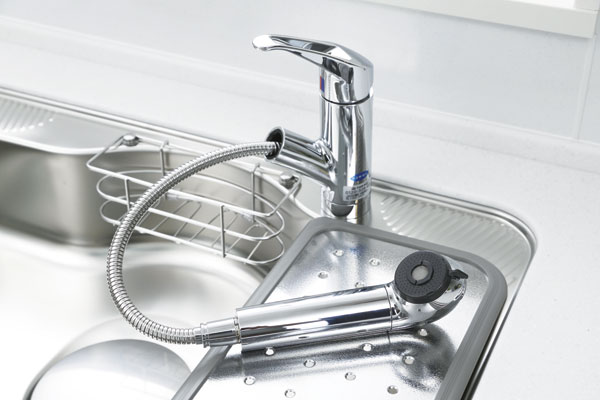 Kitchen.  [Water purifier with complex faucet] Also convenient to the sink of care, Also to the eye is a complex faucet with pull-out shower with a built-in stylish water purifier (same specifications) ※ You will need a separate cartridge contract in order to use the water purification function