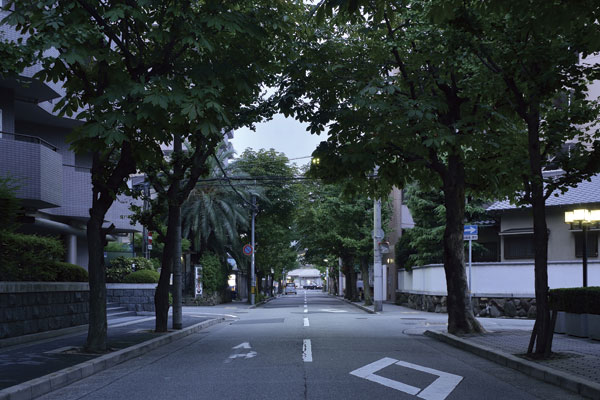 Surrounding environment. JR Kobe Line "Koshienguchi" station north of the city skyline (a 4-minute walk ・ About 300m)