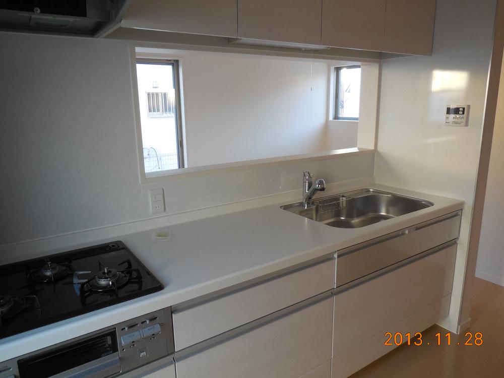 Kitchen. New construction local photo! You can immediately guidance