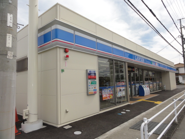 Convenience store. 709m until Lawson JR Mita Station Kitamise (convenience store)