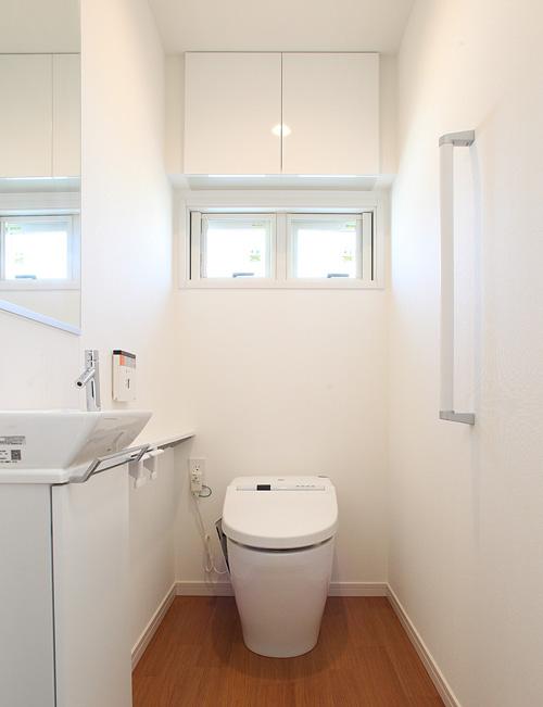 Other Equipment. Stylish Washlet one-piece toilet is no tank. Because borderless shape is easy to clean hard to accumulate dirt. Housed in a counter hand wash basin and the upper, Handrail with