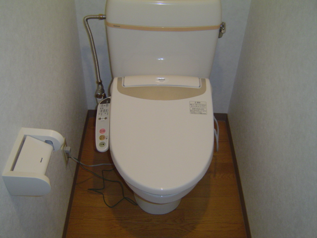 Toilet. comfortable! Bidet ☆