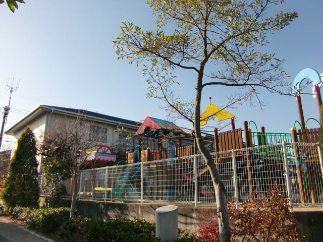 kindergarten ・ Nursery. Yayoi kindergarten (kindergarten ・ 1367m to the nursery)