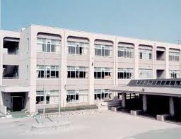 Junior high school. 1142m to Mita Municipal Hakkei junior high school (junior high school)
