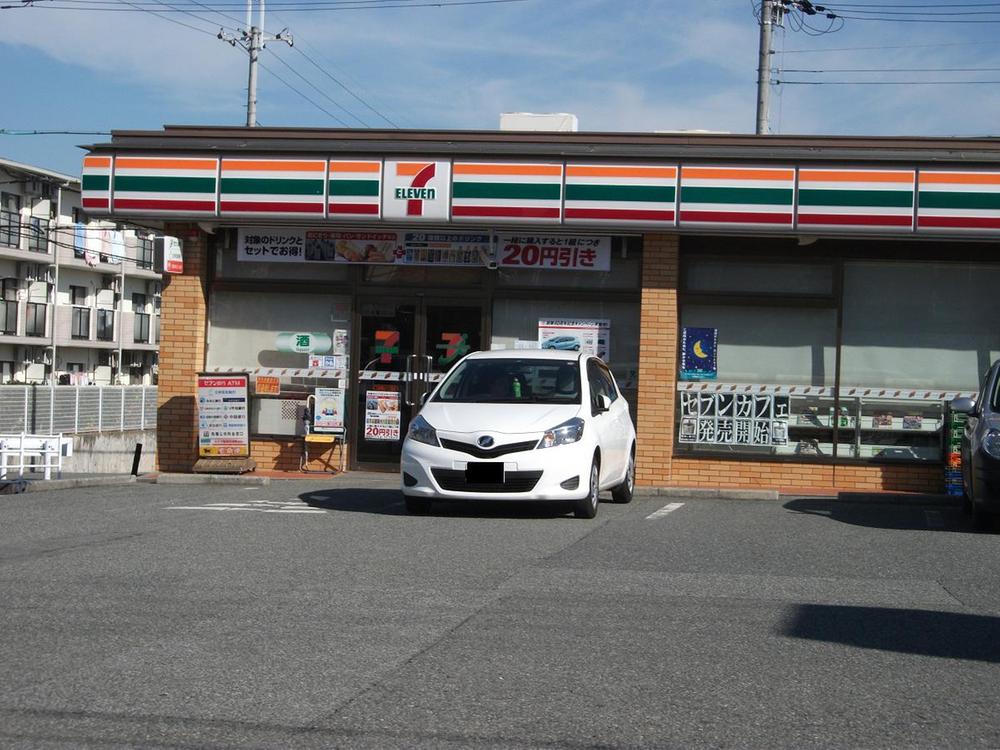 Convenience store. Seven-Eleven 487m to Mita Nishiyama 1-chome