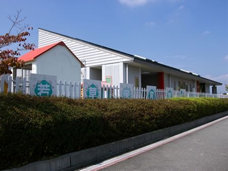 kindergarten ・ Nursery. Little Women nursery school (kindergarten ・ 2127m to the nursery)