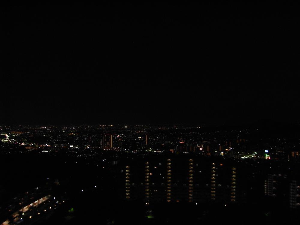 View photos from the dwelling unit. It is a night view from the balcony ☆ Actually see and, Is more Woah! !