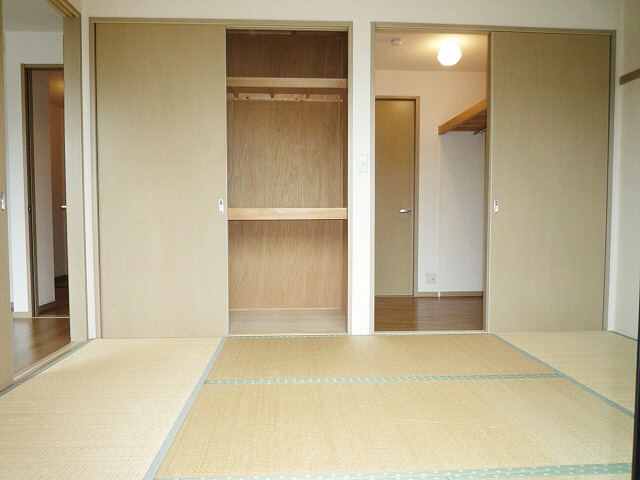 Other room space