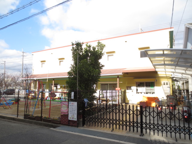 kindergarten ・ Nursery. Second duck nursery school (kindergarten ・ 358m to the nursery)