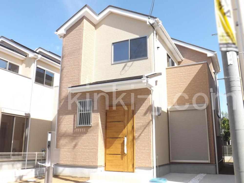 Same specifications photos (appearance). Same specifications photos (appearance) all 4 House! No. 1 destination! Outer wall used to wash away the dirt in the rain!