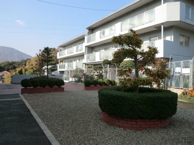 Other common areas. courtyard