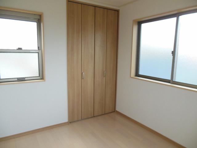 Non-living room. 3 Kaiyoshitsu 5.6 Pledge