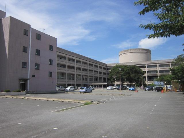 Government office. Takarazuka 1130m to city hall