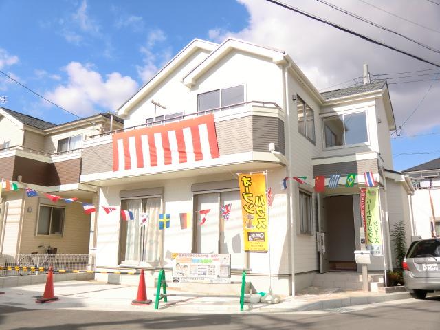 Local appearance photo. Local photos (appearance) all seven House ・ E No. land southeast corner lot! Stylish appearance!