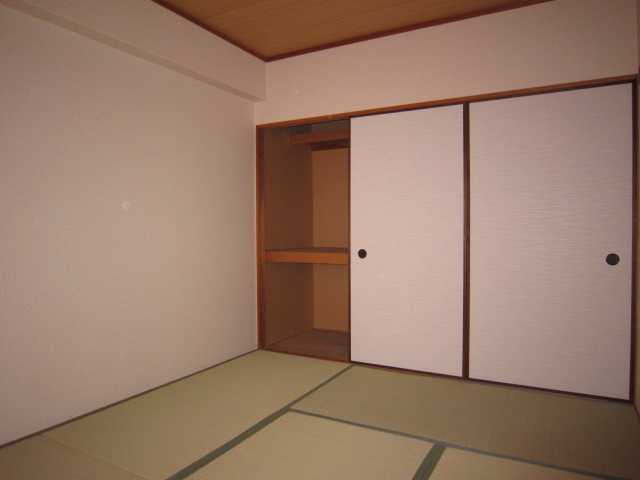 Other room space