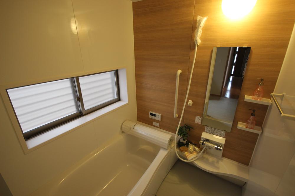 Bathroom. Please, heal the fatigue of the day ☆
