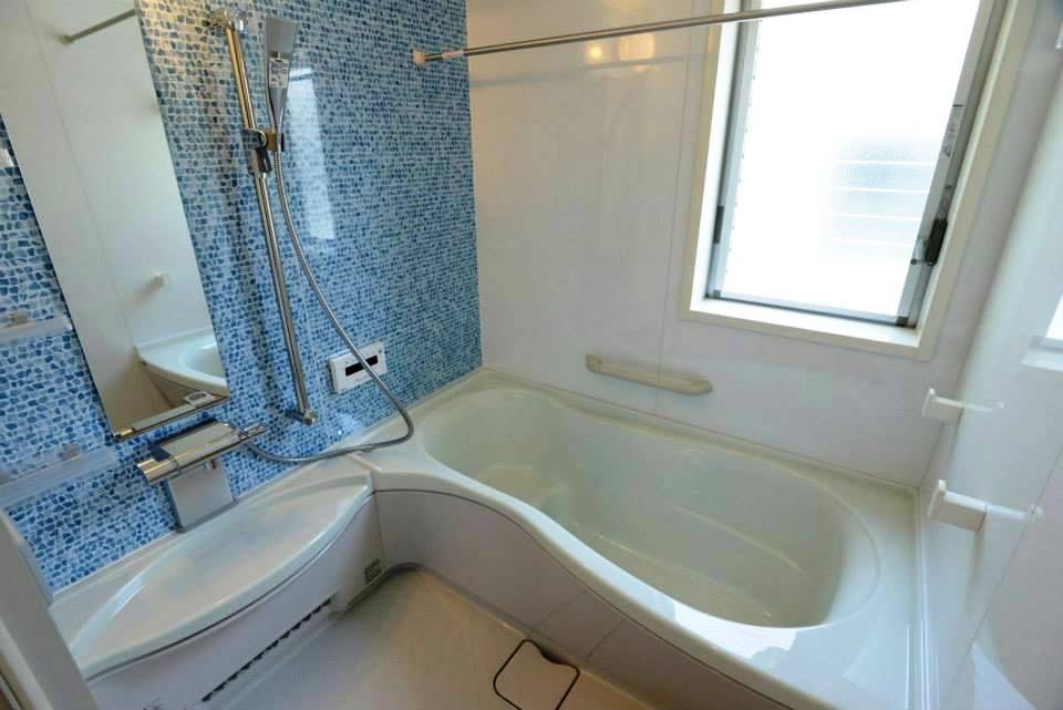 Bathroom. The bathrooms are Housetec "Felite" YAMAHA "Beaut Libero" You can choose from three types of LIXIL "Kireiyu"