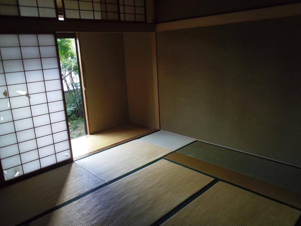 Non-living room. First floor Japanese-style room 8 quires (2013 November shooting)