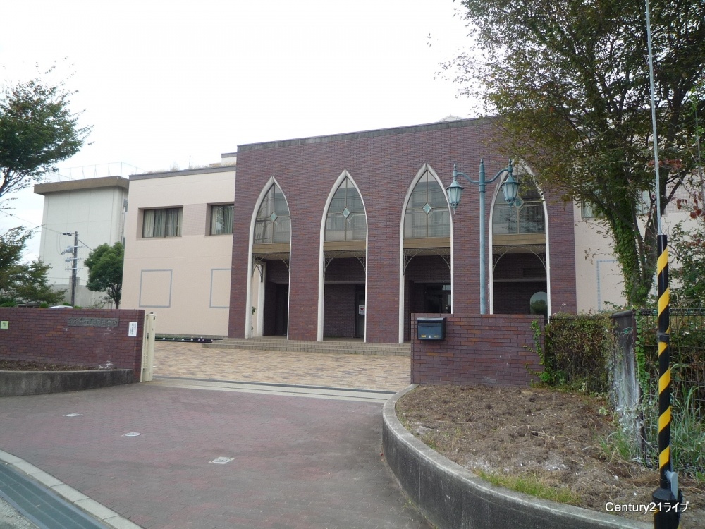 Junior high school. Takarazuka City Nagao 382m until junior high school (junior high school)